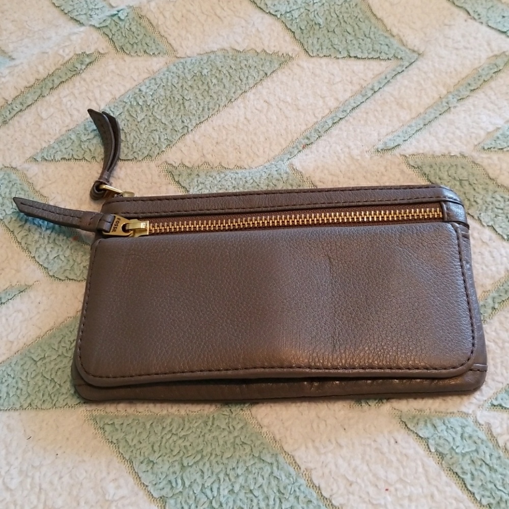 Fossil wallet